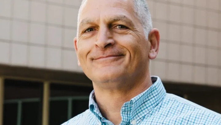 Vic Etyemezian